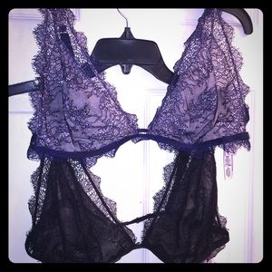 Victoria’s Secret 2 Pk Lace Bralettes NWOT SZ XL